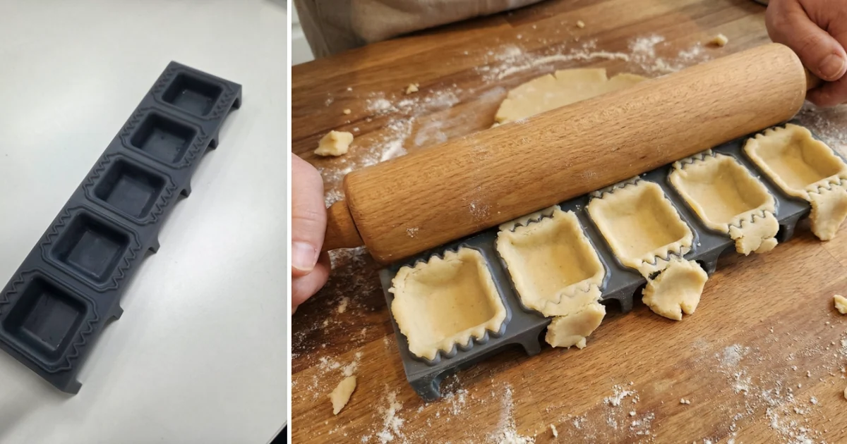 3D프린팅으로 만든 몰드와 그 몰드로 찍어낸 반죽